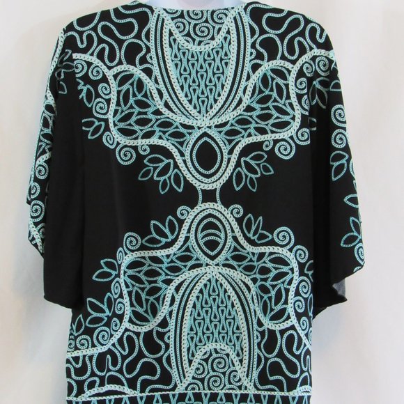 JM COLLECTION Women's Size M, Short Sleeve, Black, Blue Pullover stretch Top - Picture 4 of 7